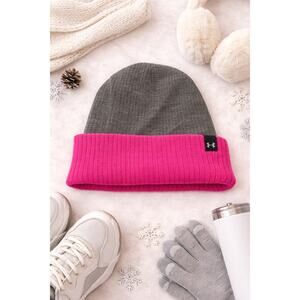 Under Armour Women's Ribbed Knit Reversible Beanie Hat Gray/Pink One Size